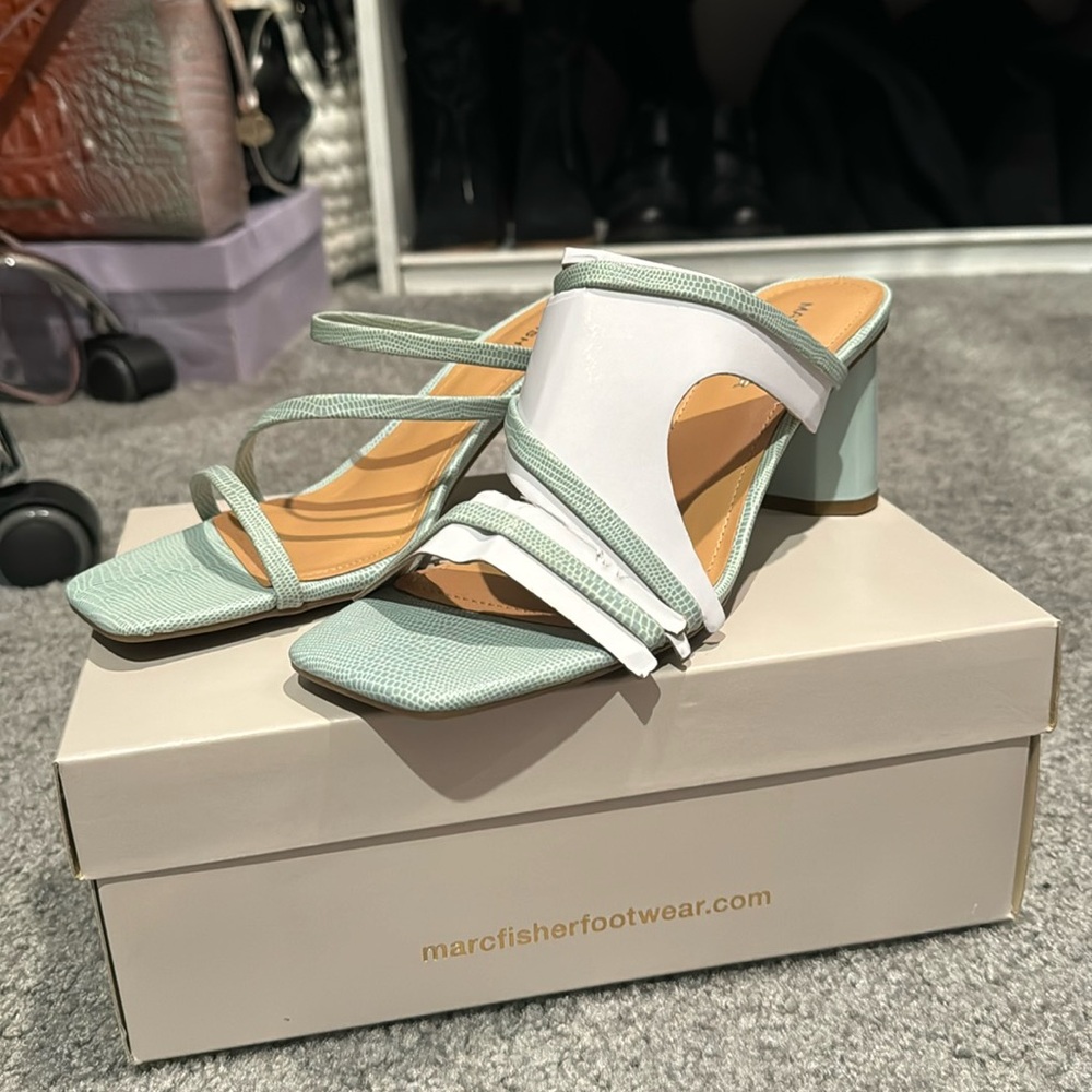 Marc fisher heels